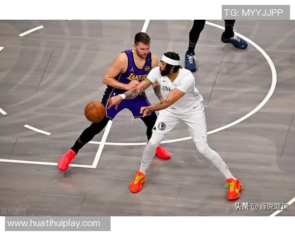 帕里什称赞东契奇体能提升赛后表现显著改善不再体力不支